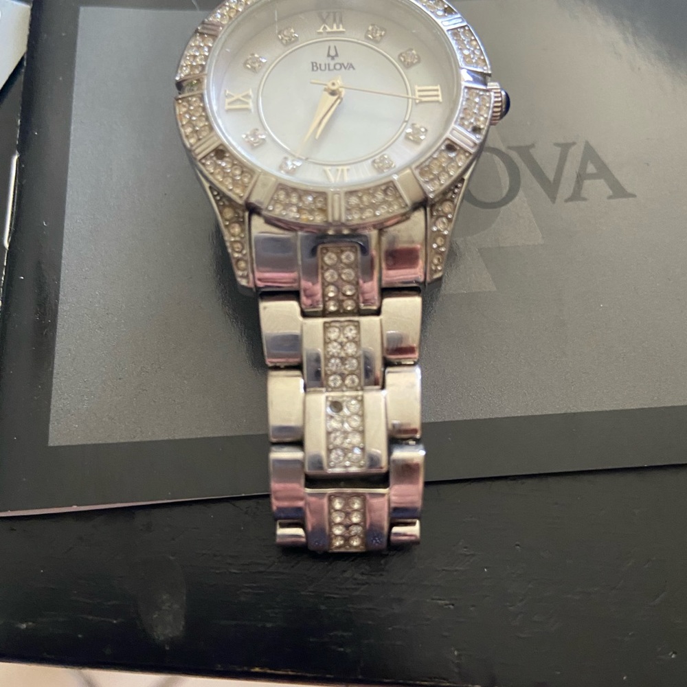 Women’s Bulova crystal watch. Used but gorgeous. Will need battery. - Picture 5 of 8